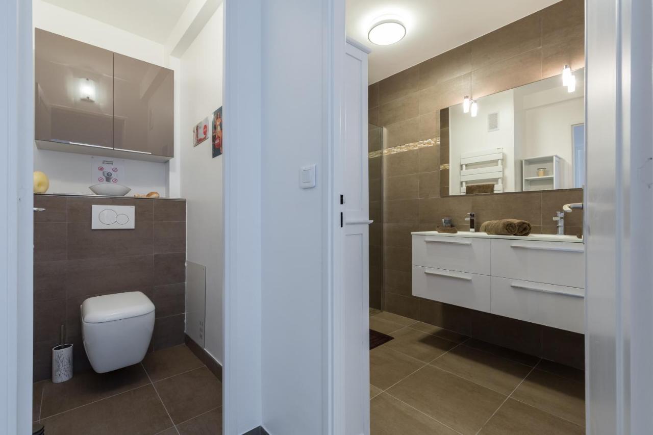 Gorgeous Apt With Terrace, Elevator, Ac, Free Parking - Le Regis Cagnes-sur-Mer Bagian luar foto